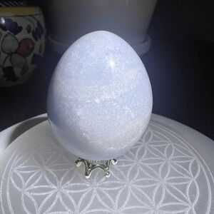 Celestine Crystal Egg | Ethereal Blue Meditation Stone and‎ Decor
